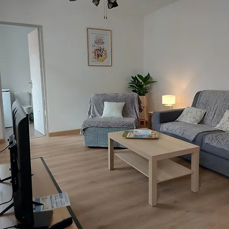 Du Chateau - Axelle Loc'appart Apartamento *