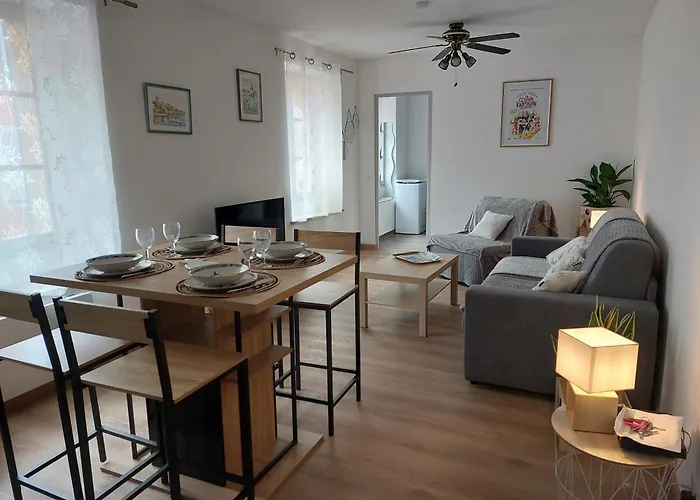 Du Chateau - Axelle Loc'appart Апартаменты